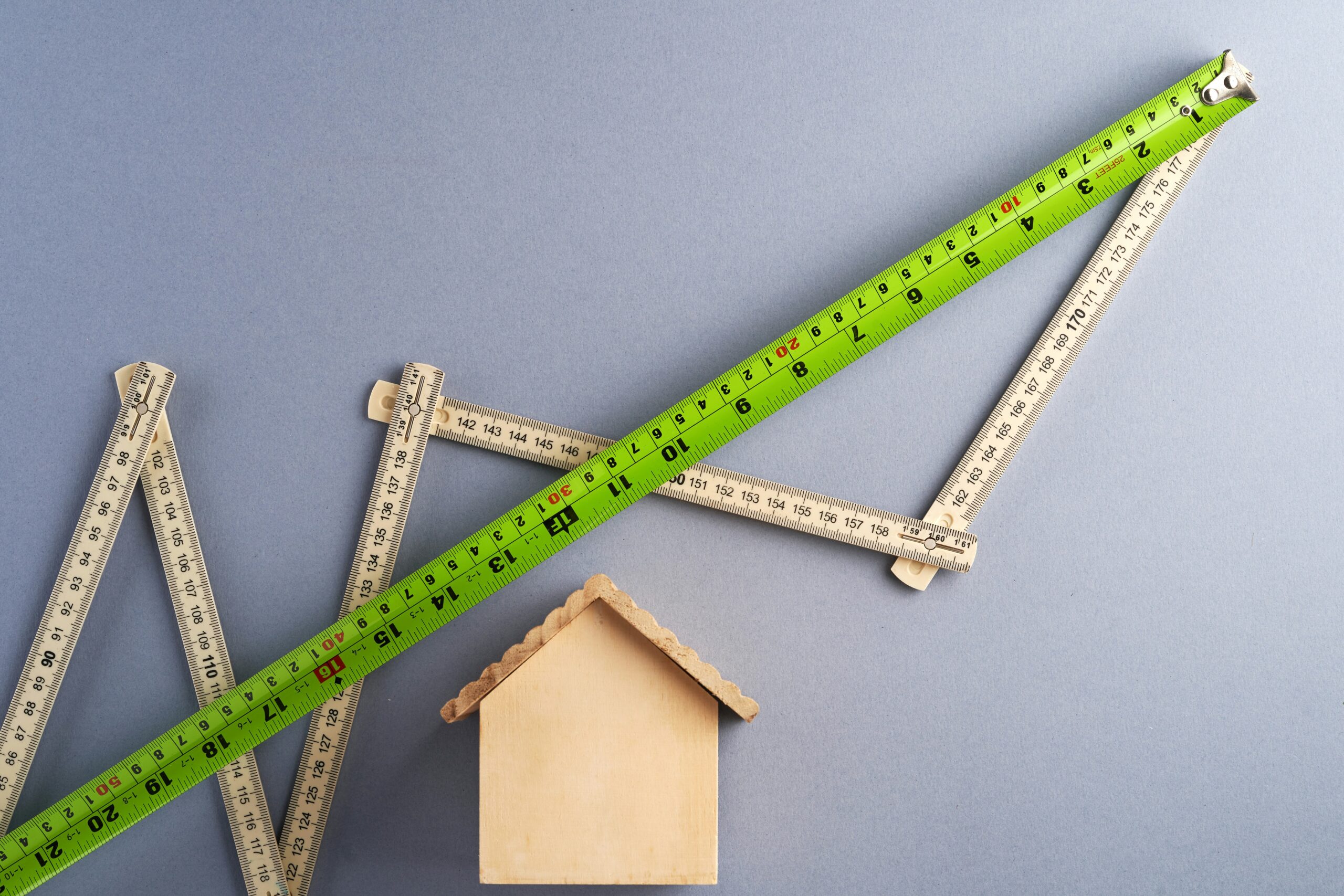 Infographic showing key property success metrics including ROI, Occupancy Rate, Maintenance Costs