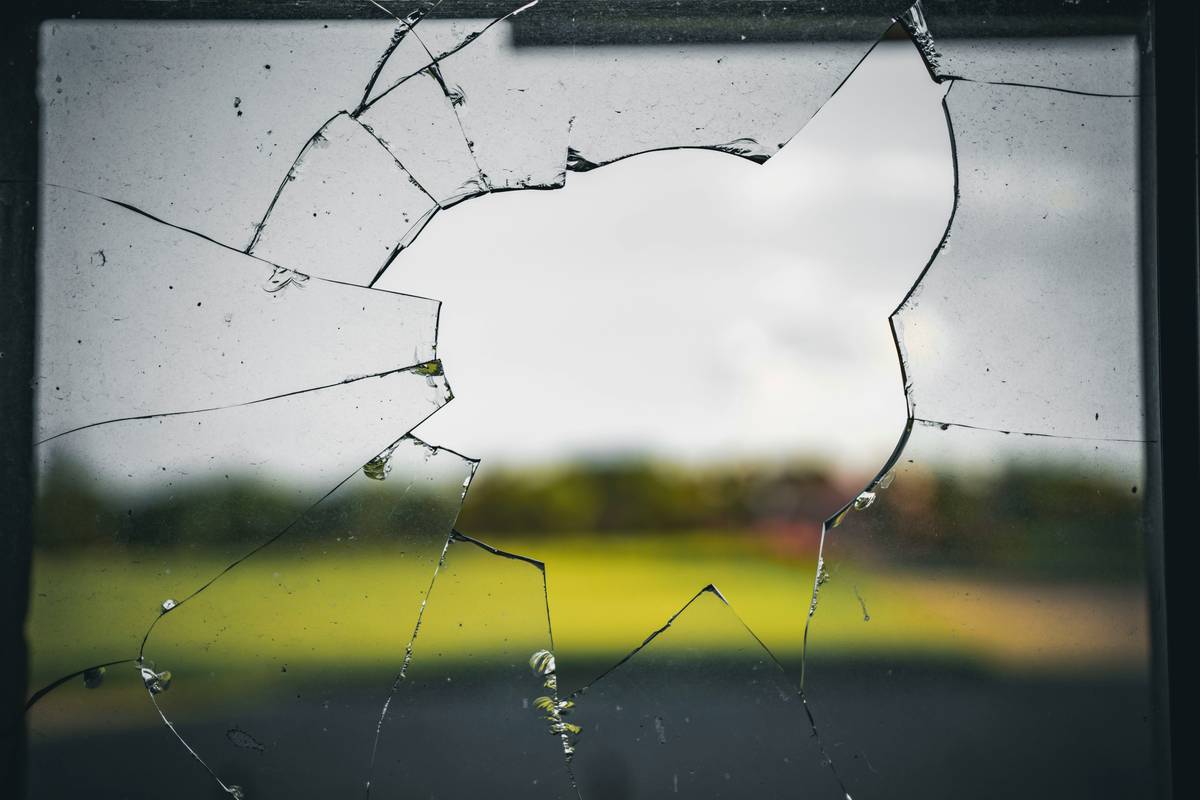 Checklist highlighting steps to review your insurance policy, including reviewing limits and exclusions