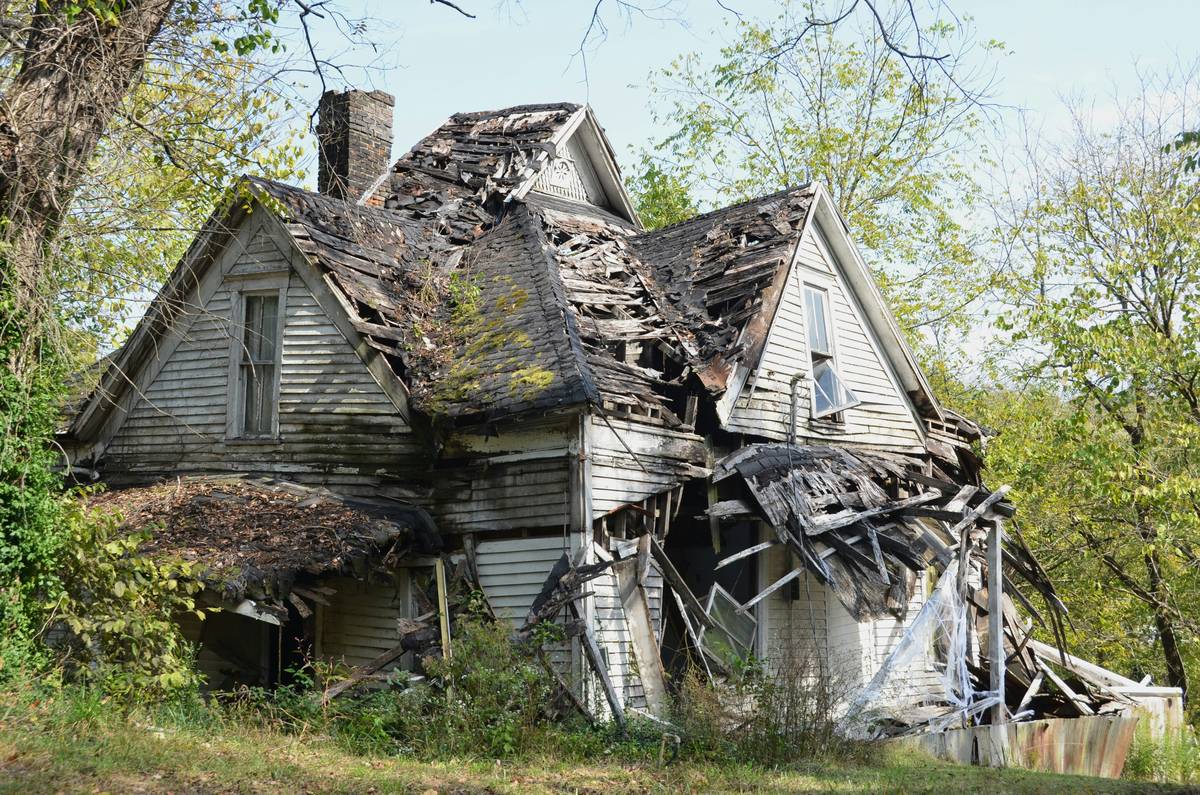 A car window smashed by vandals